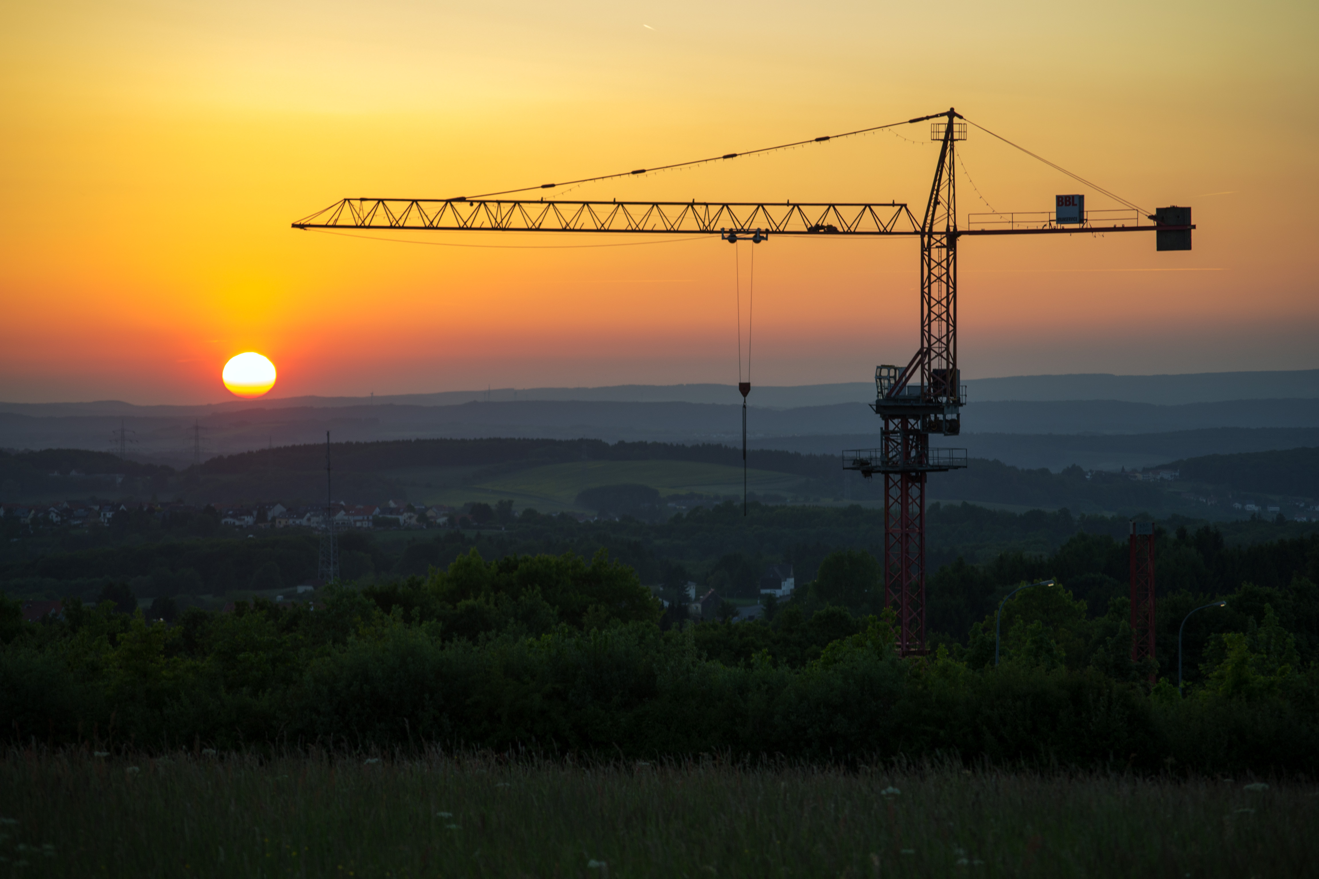 Turmdrehkran im Abendrot