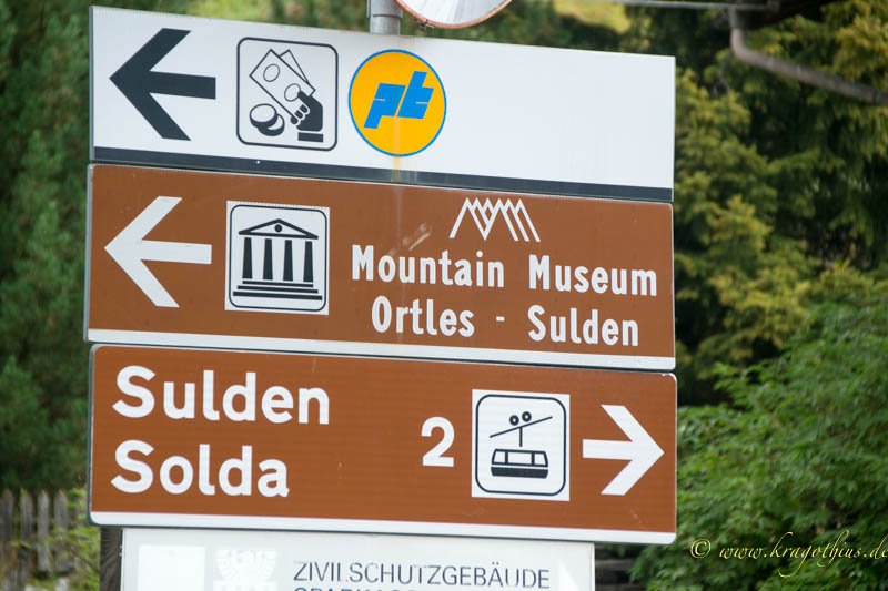 Wegweiser in Sulden